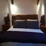 Casa rural Guinderos