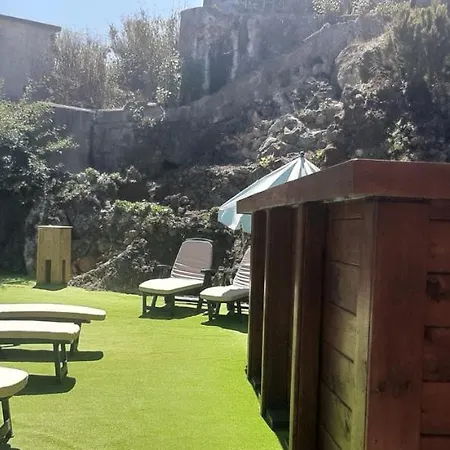 منزل ريفي Guinderos